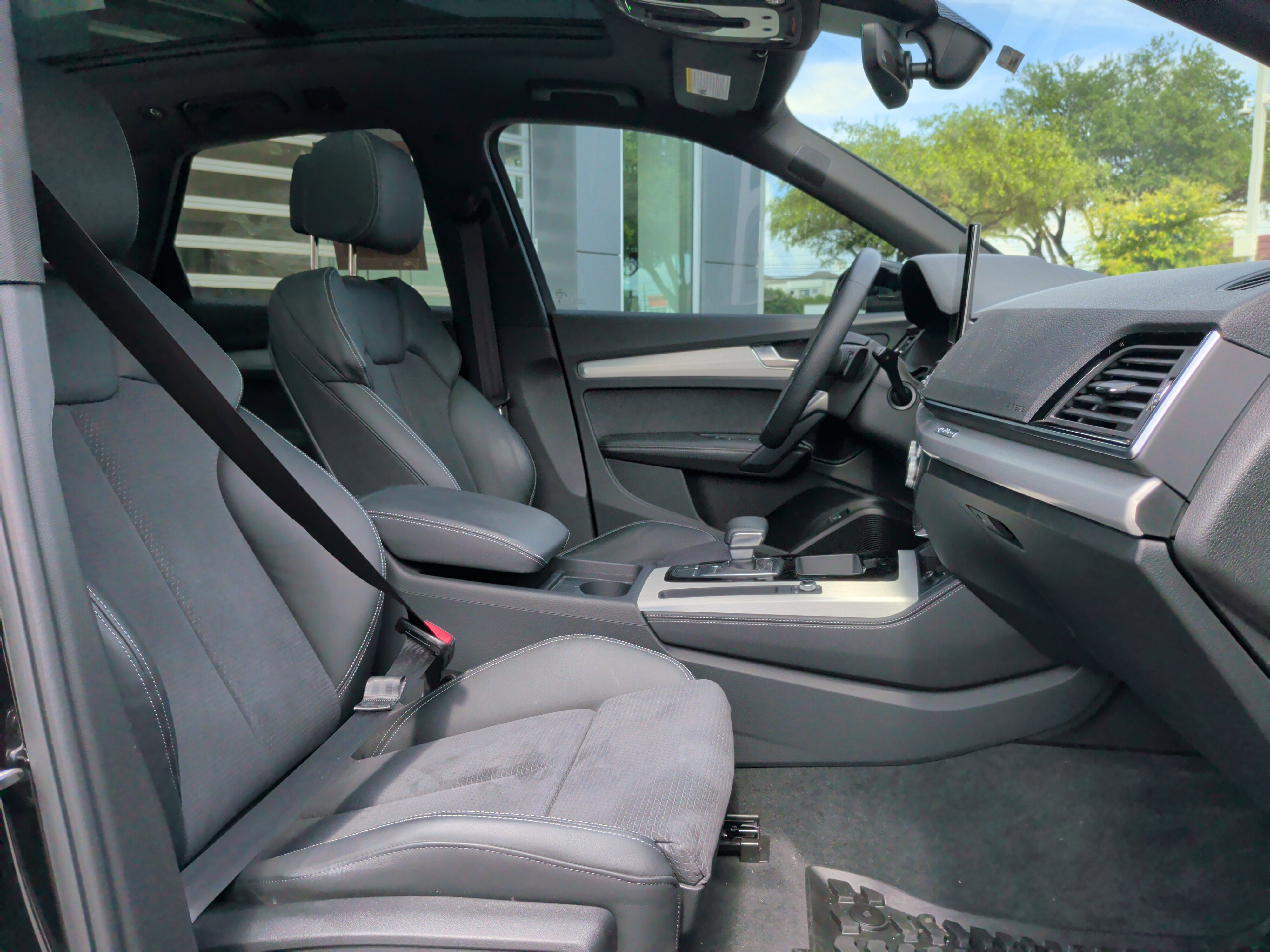 Certified 2023 Audi Q5 e Premium Plus AWD/4WD image 31