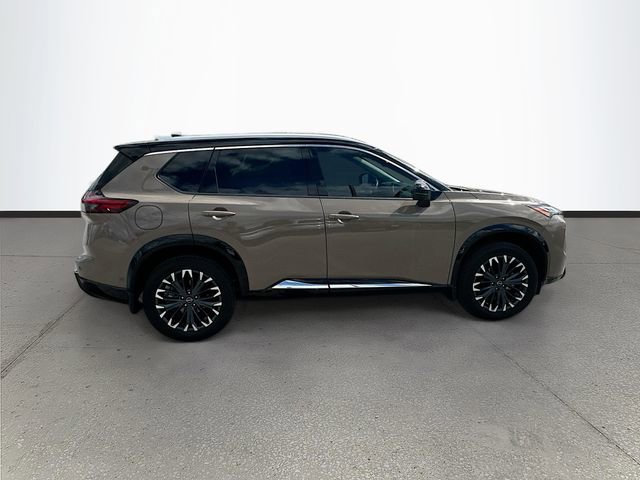 Used 2024 Nissan Rogue Platinum w/ Platinum Premium Package FWD image 8