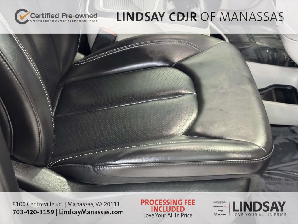 Certified 2023 Chrysler Pacifica Touring-L FWD image 14