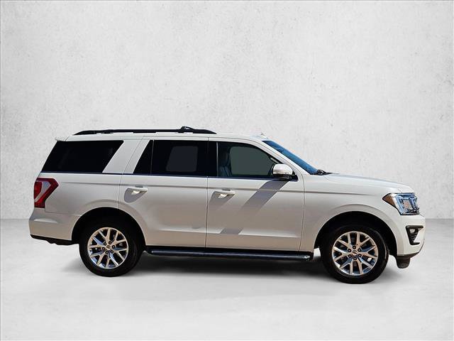 Used 2021 Ford Expedition XLT RWD image 4