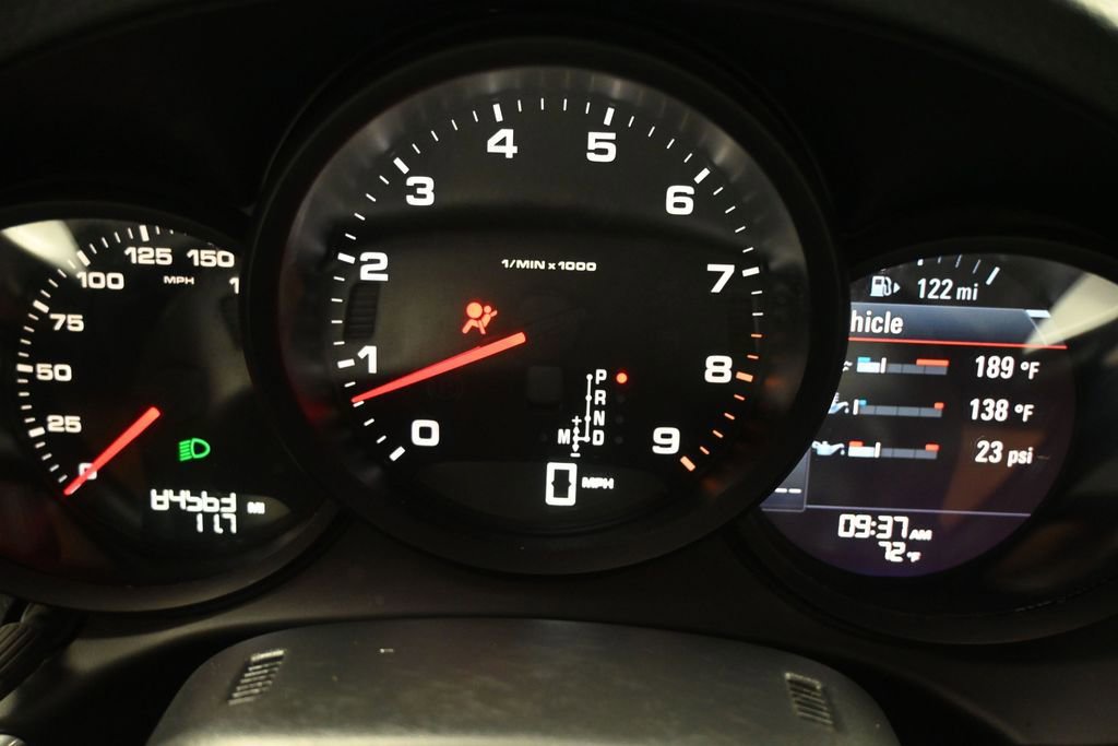 Used 2016 Porsche Cayman RWD image 12