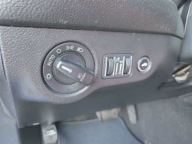 Used 2020 Dodge Challenger GT RWD image 19
