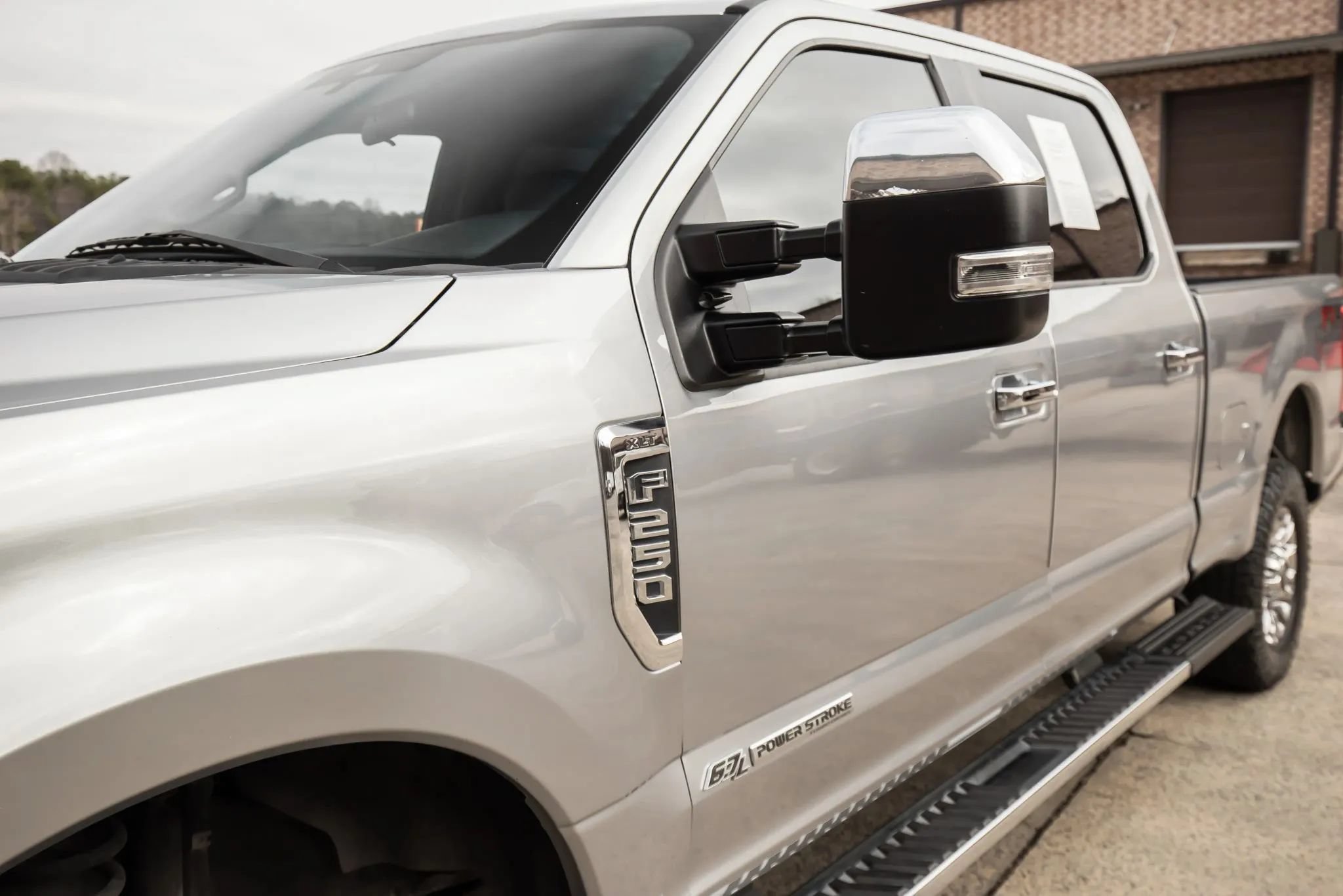 Used 2021 Ford F250 XLT w/ XLT Premium Package AWD/4WD image 4