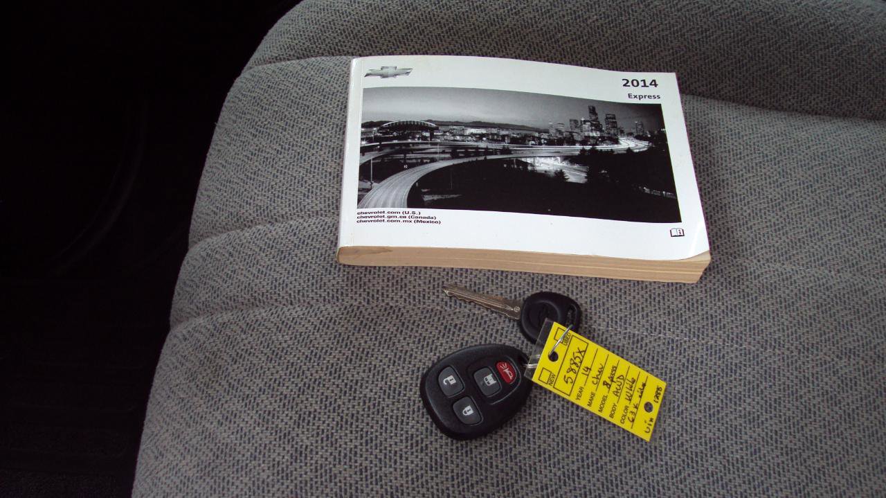 Used 2014 Chevrolet Express 1500 LT w/ LT Preferred Equipment Group AWD/4WD image 25