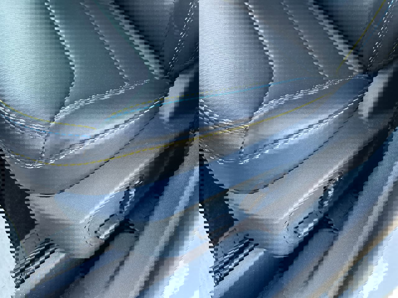 Used 2025 Ford Maverick Lobo image 23