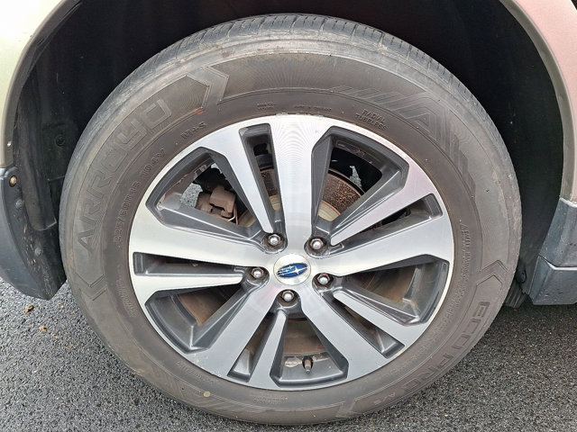 Used 2018 Subaru Outback 2.5i Limited AWD/4WD image 7