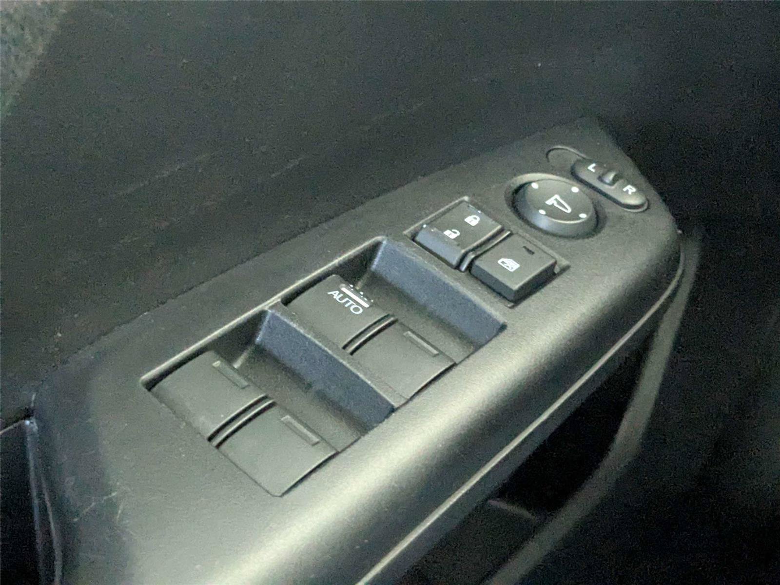 Used 2013 Honda Civic LX image 14