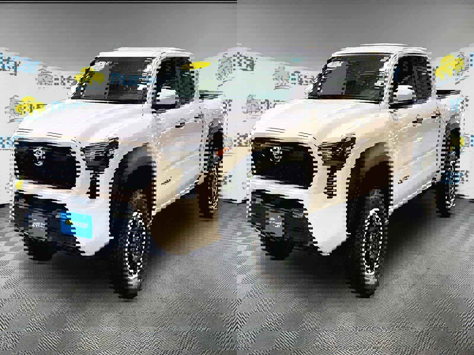 Used 2025 Toyota Tacoma TRD Off-Road image 3