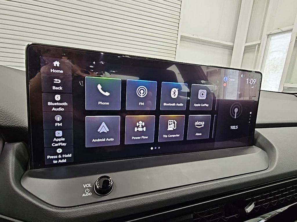 Used 2025 Honda Accord Sport image 14