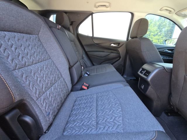 Used 2024 Chevrolet Equinox LT FWD image 11