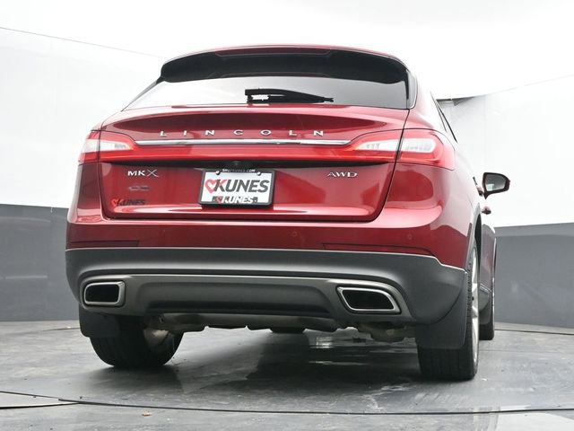 Used 2016 Lincoln MKX Reserve w/ Driver Assistance Package image 27