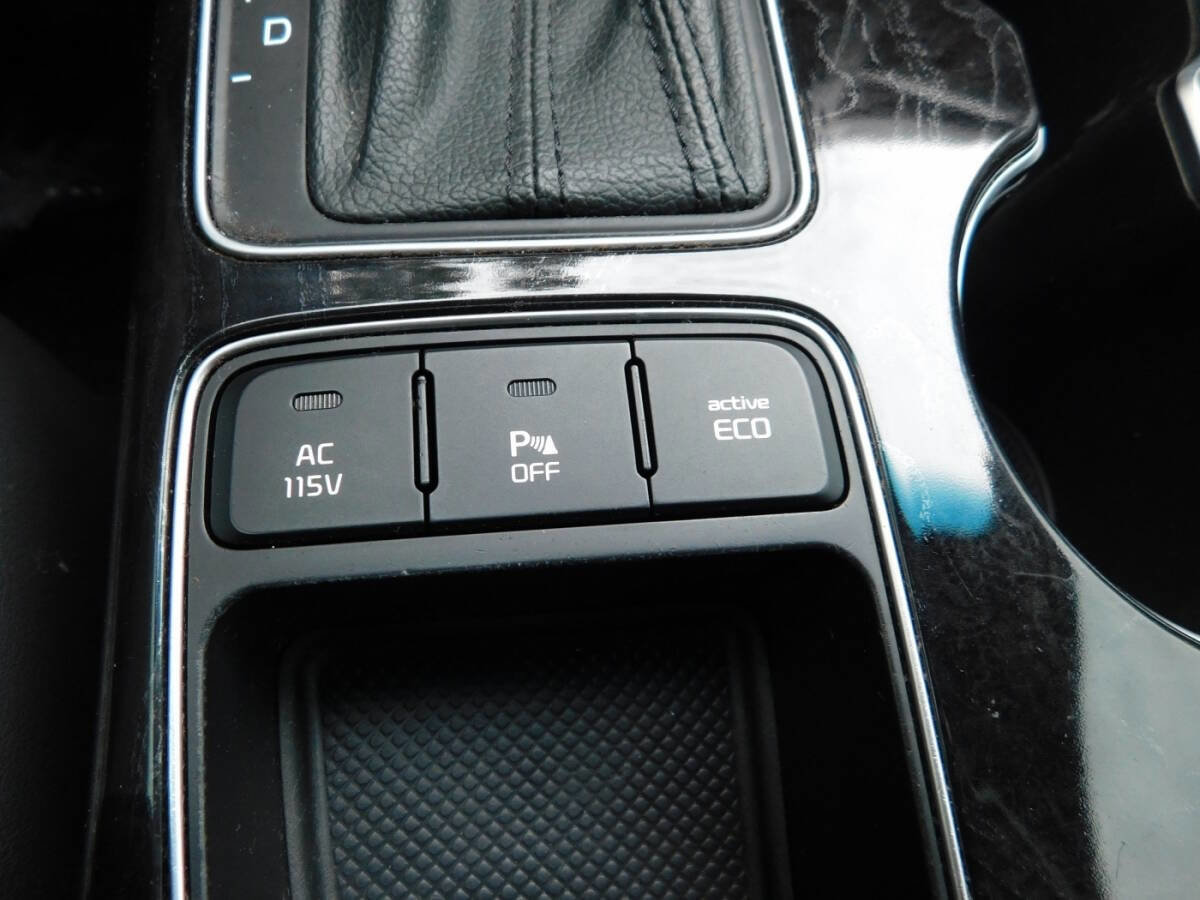 Used 2014 Kia Sorento SX w/ 3rd Row Package image 18