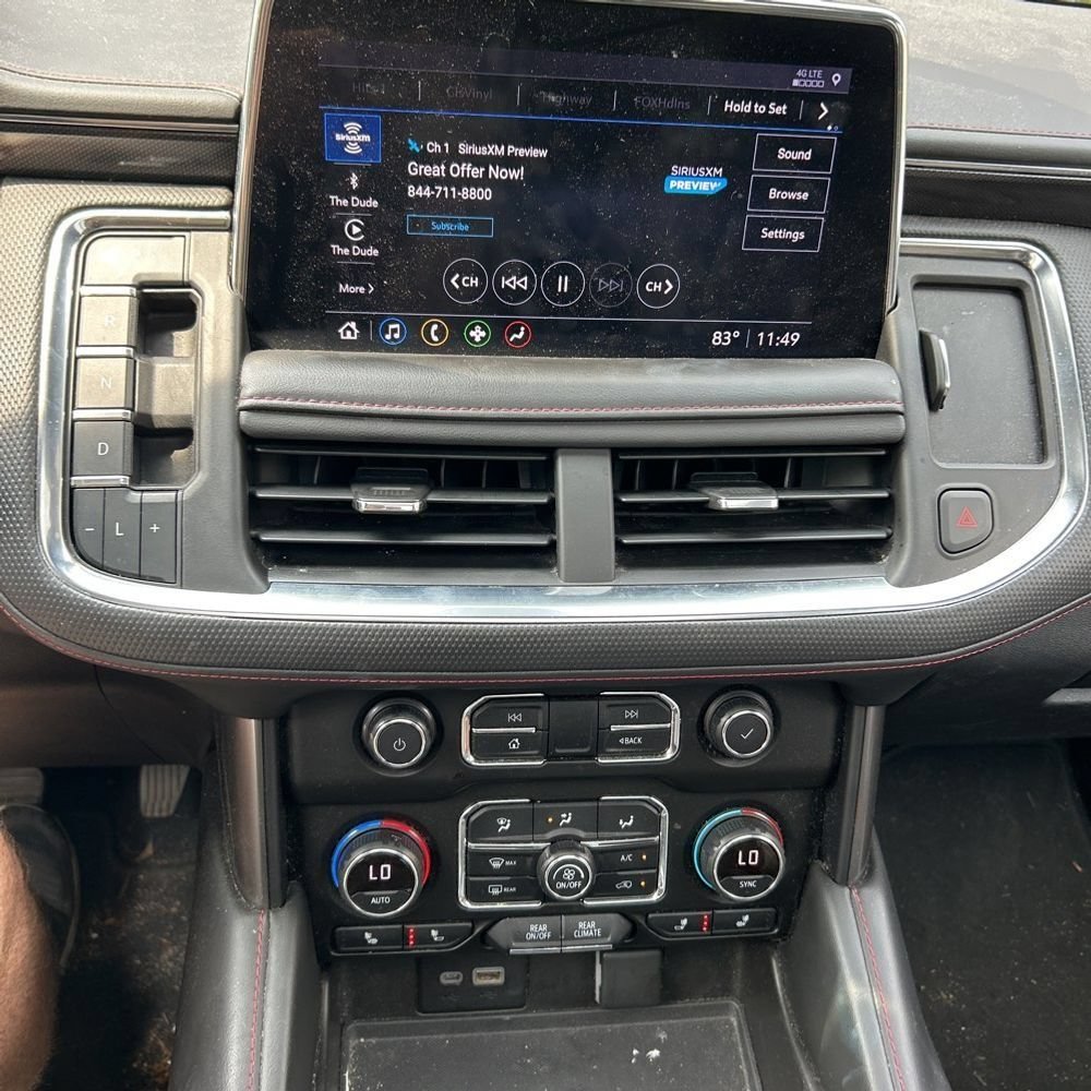 Used 2021 Chevrolet Suburban RST w/ Luxury Package AWD/4WD image 9