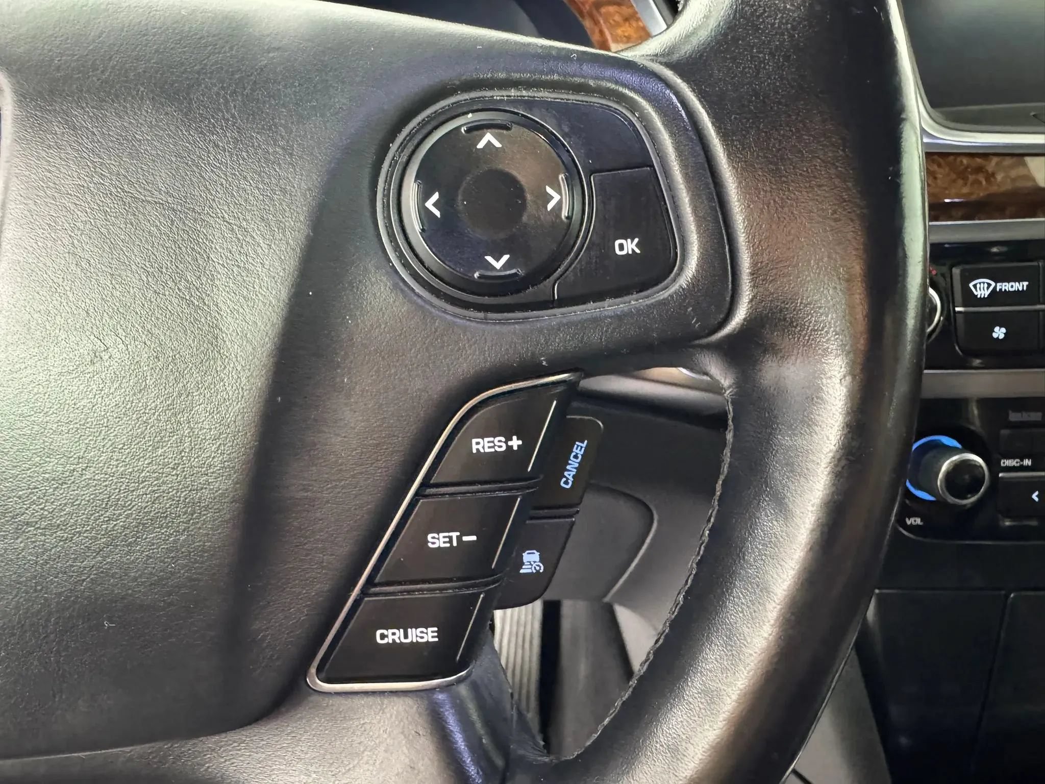Used 2014 Hyundai Equus Signature RWD image 16