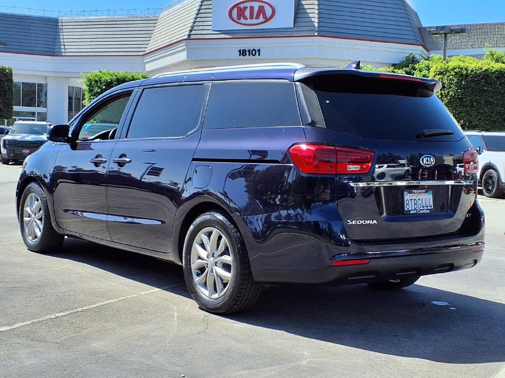 Used 2019 Kia Sedona EX FWD image 4