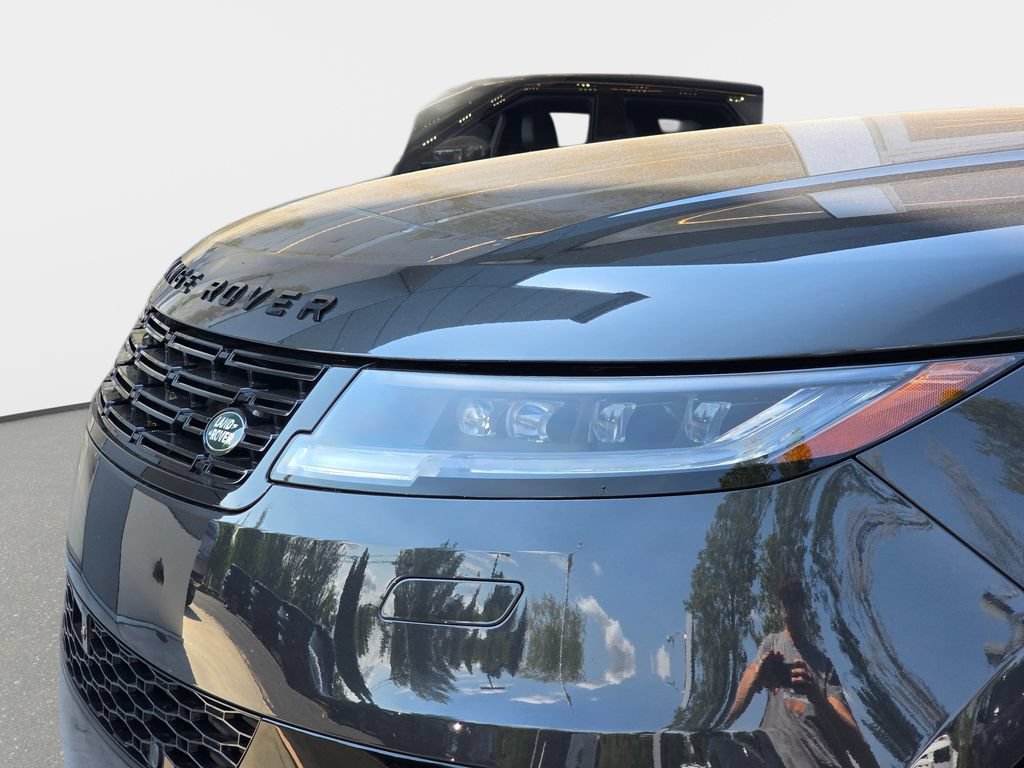 New 2026 Land Rover Range Rover Sport Dynamic SE AWD/4WD image 33