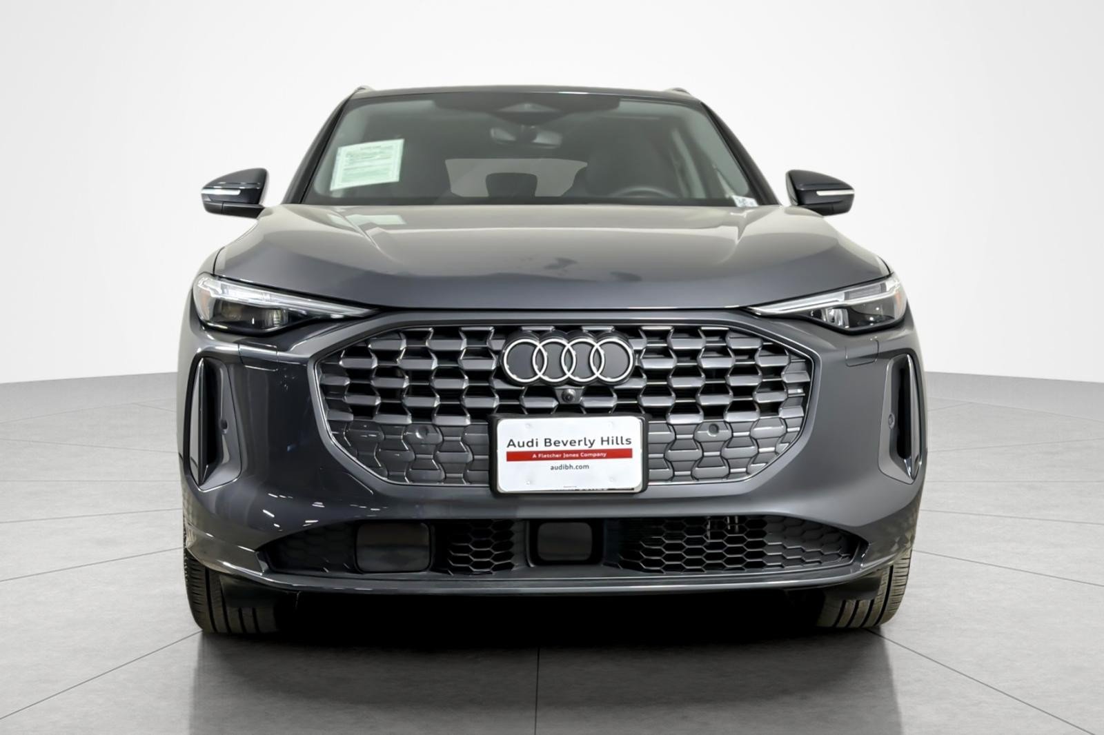 Used 2025 Audi Q5 Premium Plus w/ Premium Plus AWD/4WD image 8