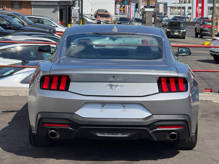 Used 2024 Ford Mustang Premium RWD image 13