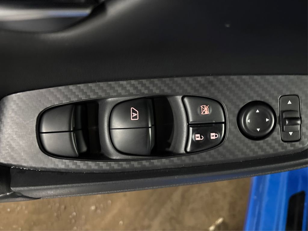 Used 2022 Nissan Sentra SV w/ Trunk Package image 32