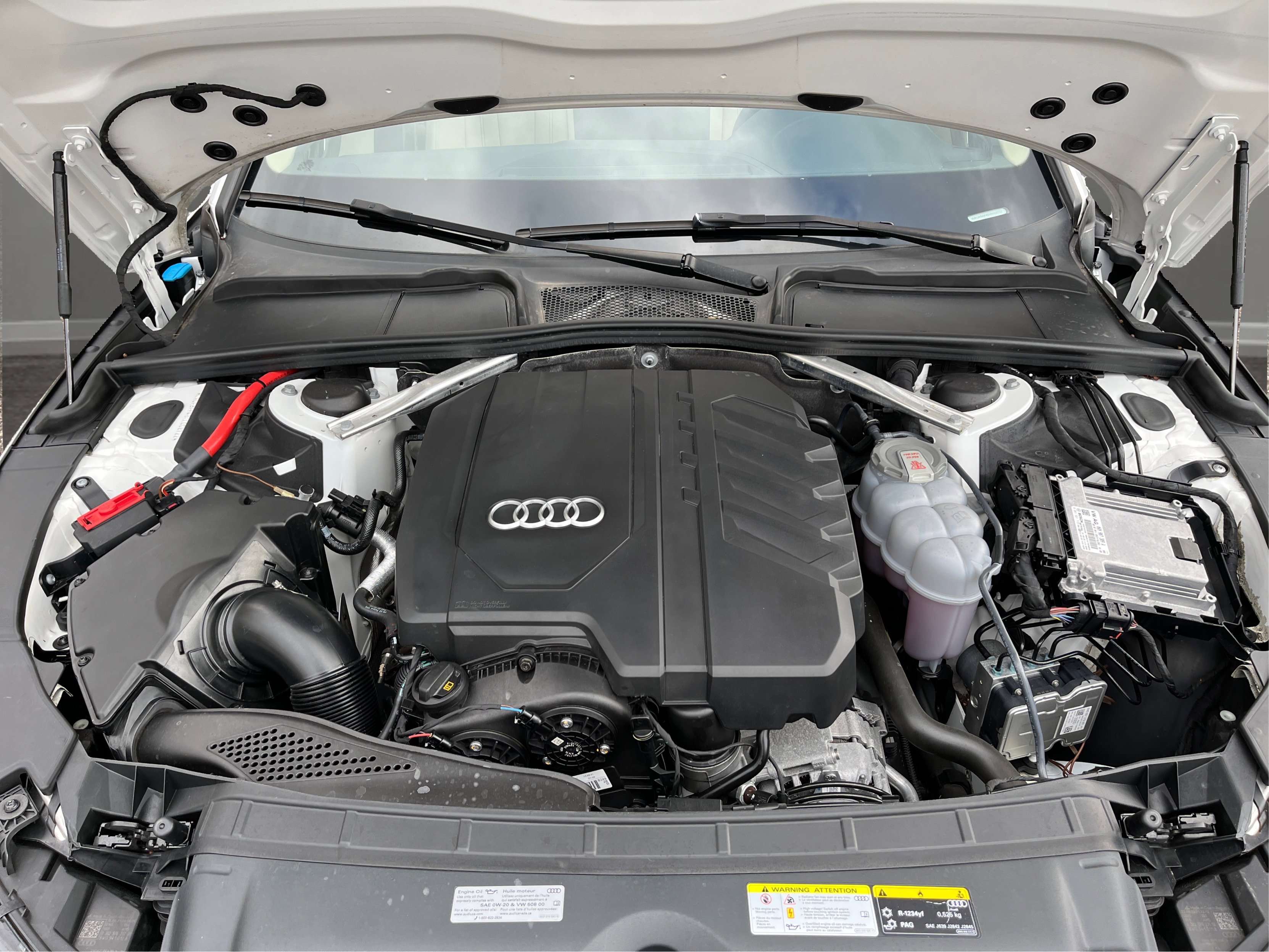 Used 2022 Audi A4 2.0T Premium w/ Convenience Package image 32