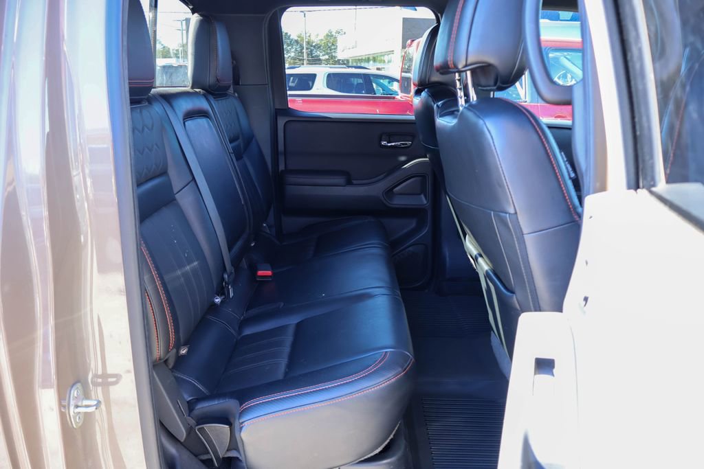 Used 2023 Nissan Frontier Pro-X w/ Pro-X Premium Package image 10