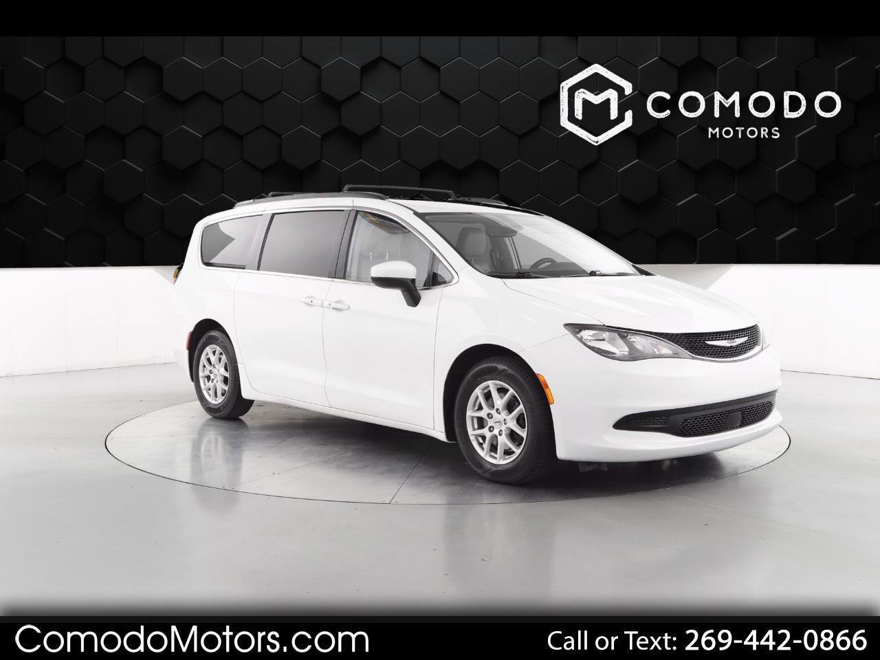 Used 2021 Chrysler Voyager Lxi FWD image 1