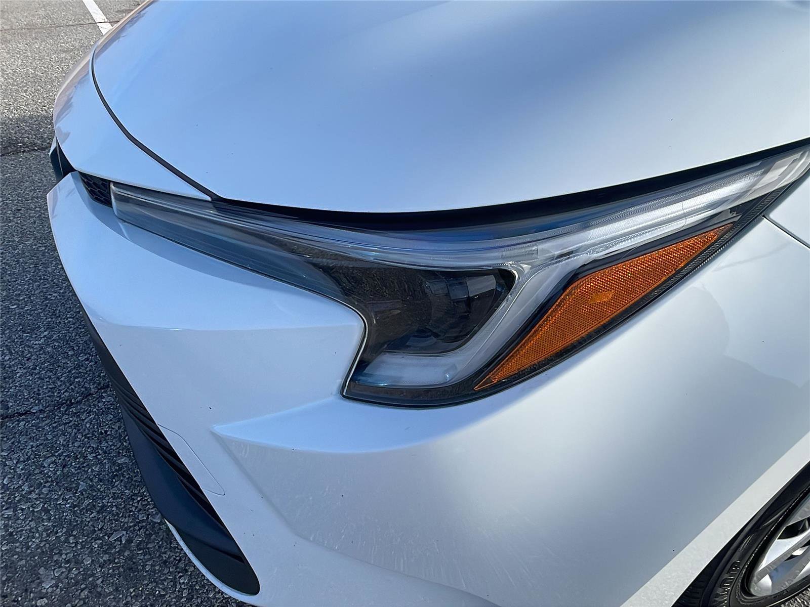 Used 2024 Toyota Corolla LE image 9