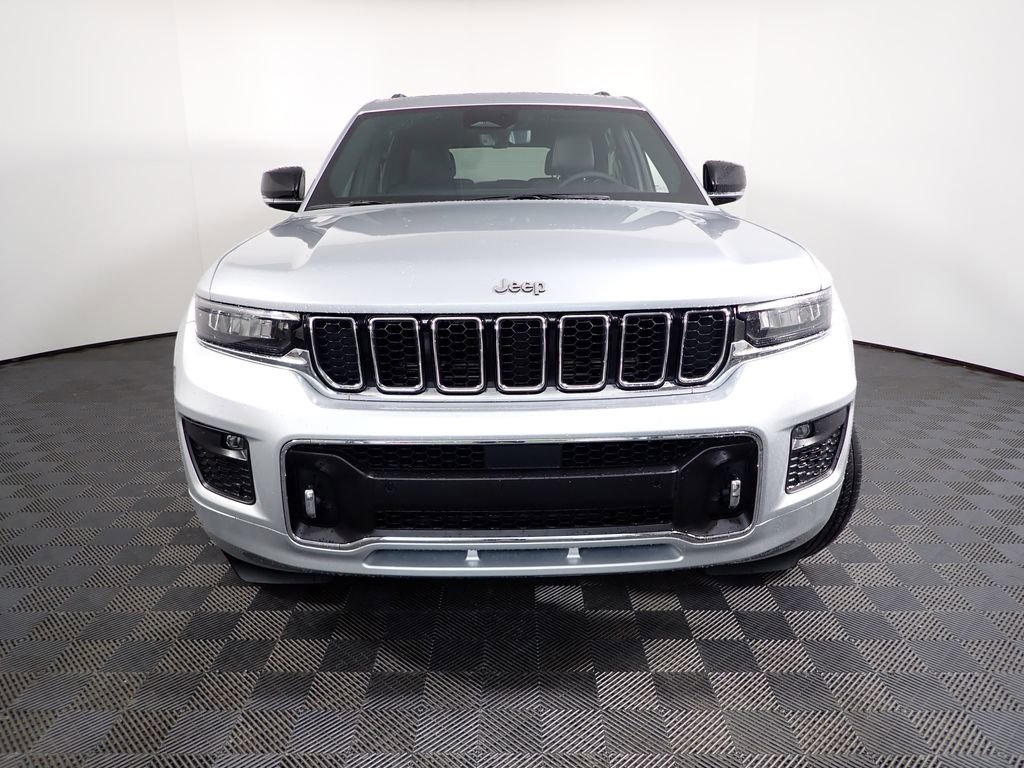 Used 2023 Jeep Grand Cherokee L Overland w/ Luxury Tech Group IV AWD/4WD image 9