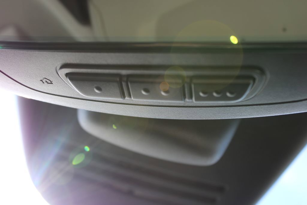 Used 2024 Volvo S60 B5 Plus image 31