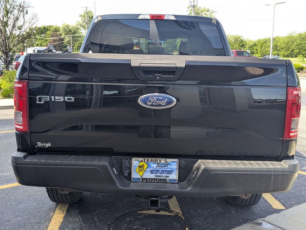 Used 2017 Ford F150 XL w/ XL Power Equipment Group AWD/4WD image 4
