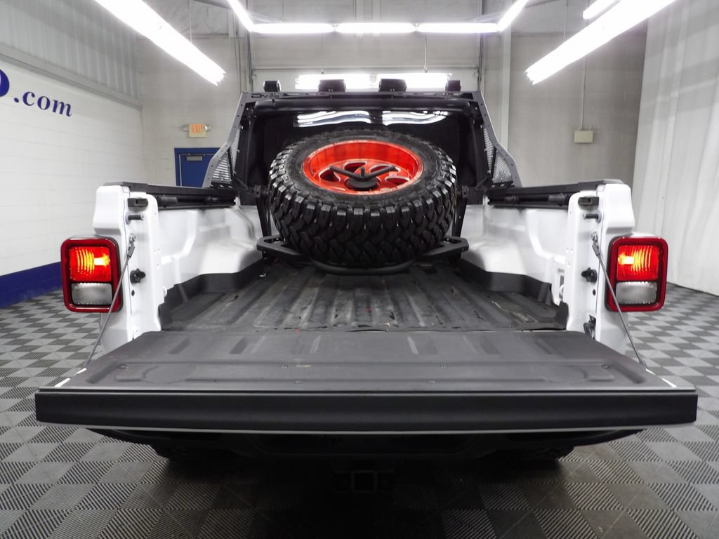 Used 2021 Jeep Gladiator Sport AWD/4WD image 36