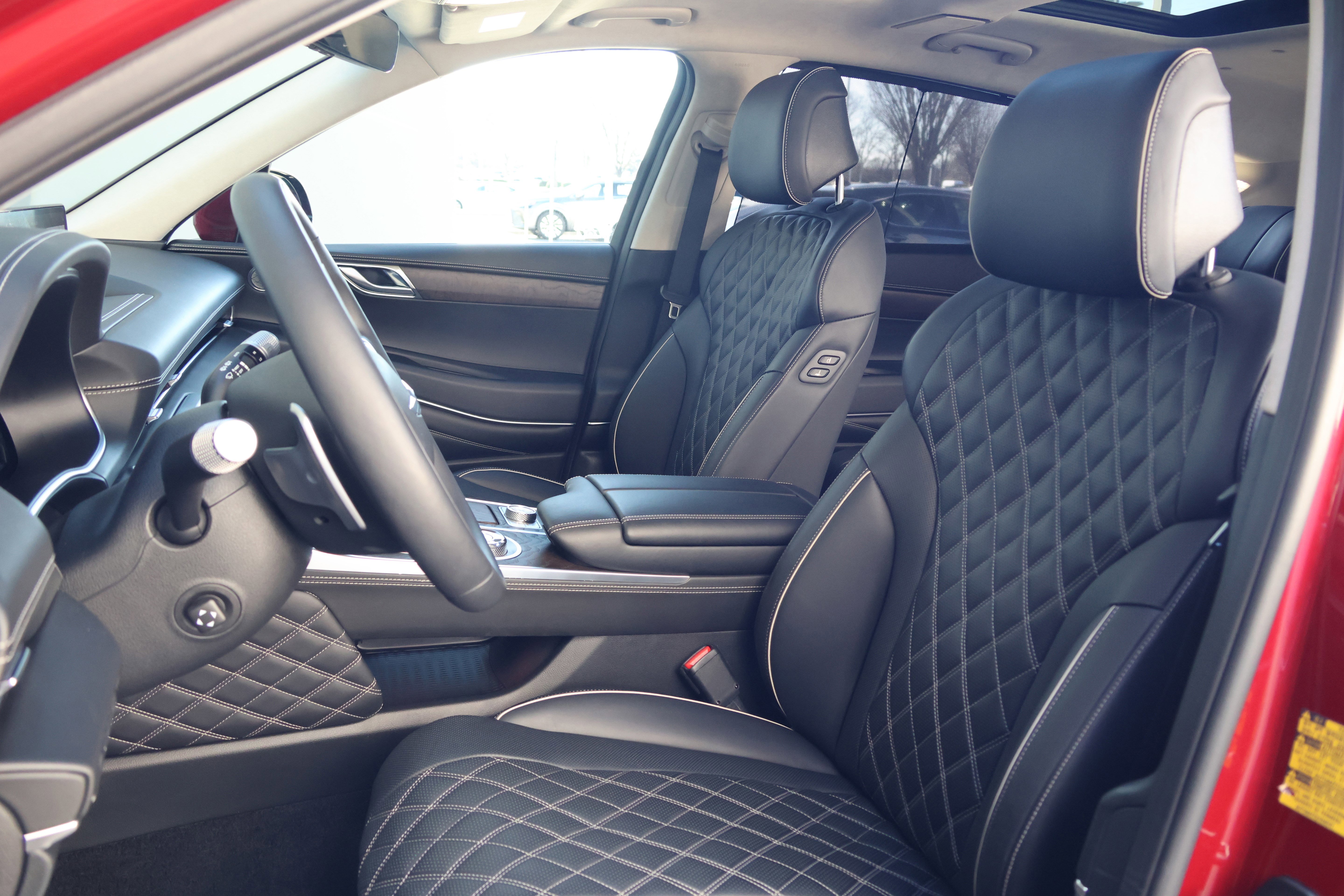 Used 2024 Genesis GV80 3.5T Prestige Signature image 34