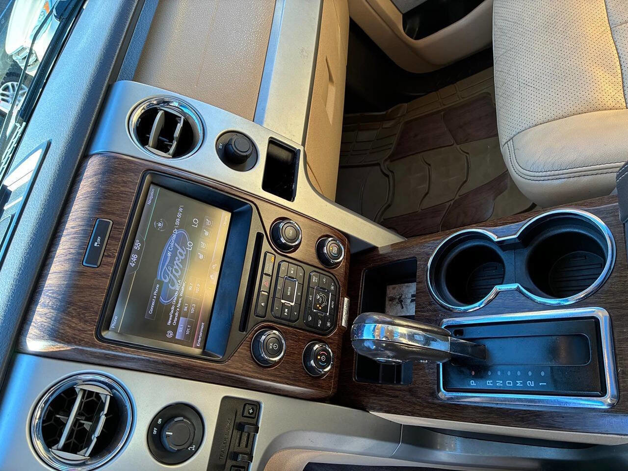 Used 2013 Ford F150 Lariat w/ Luxury Equipment Group image 6