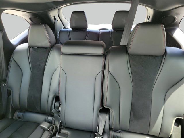 Used 2025 Acura MDX A-Spec image 11