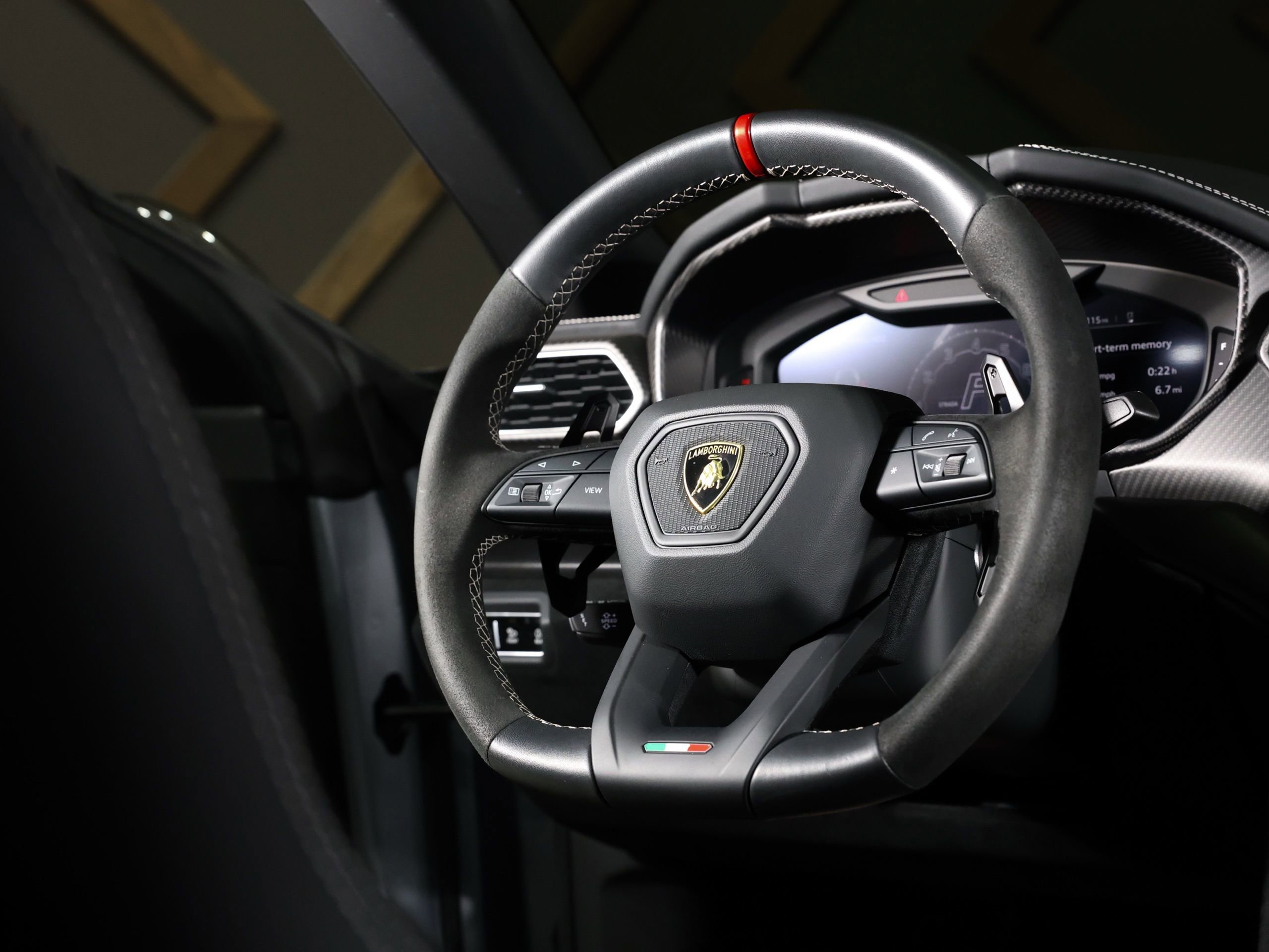 Used 2023 Lamborghini Urus Performante image 26