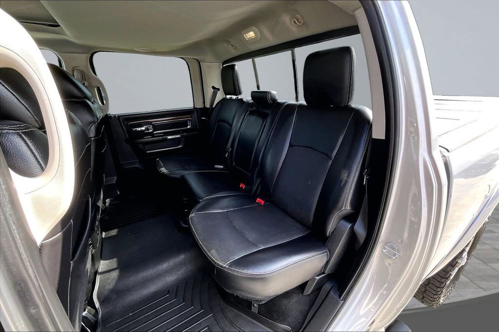 Used 2015 RAM 2500 Laramie w/ Convenience Group RWD image 19