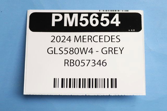 Used 2024 Mercedes-Benz GLS 580 4MATIC image 35