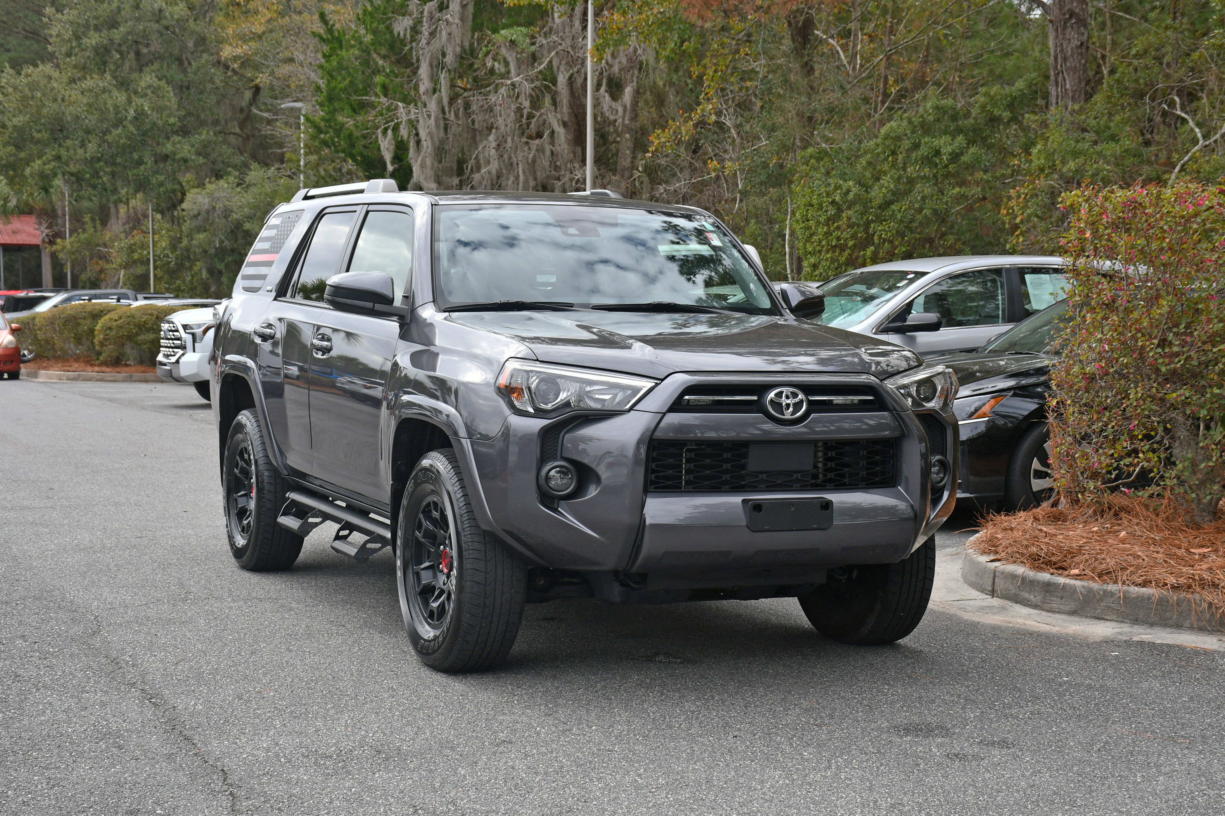 Certified 2023 Toyota 4Runner SR5 image 6