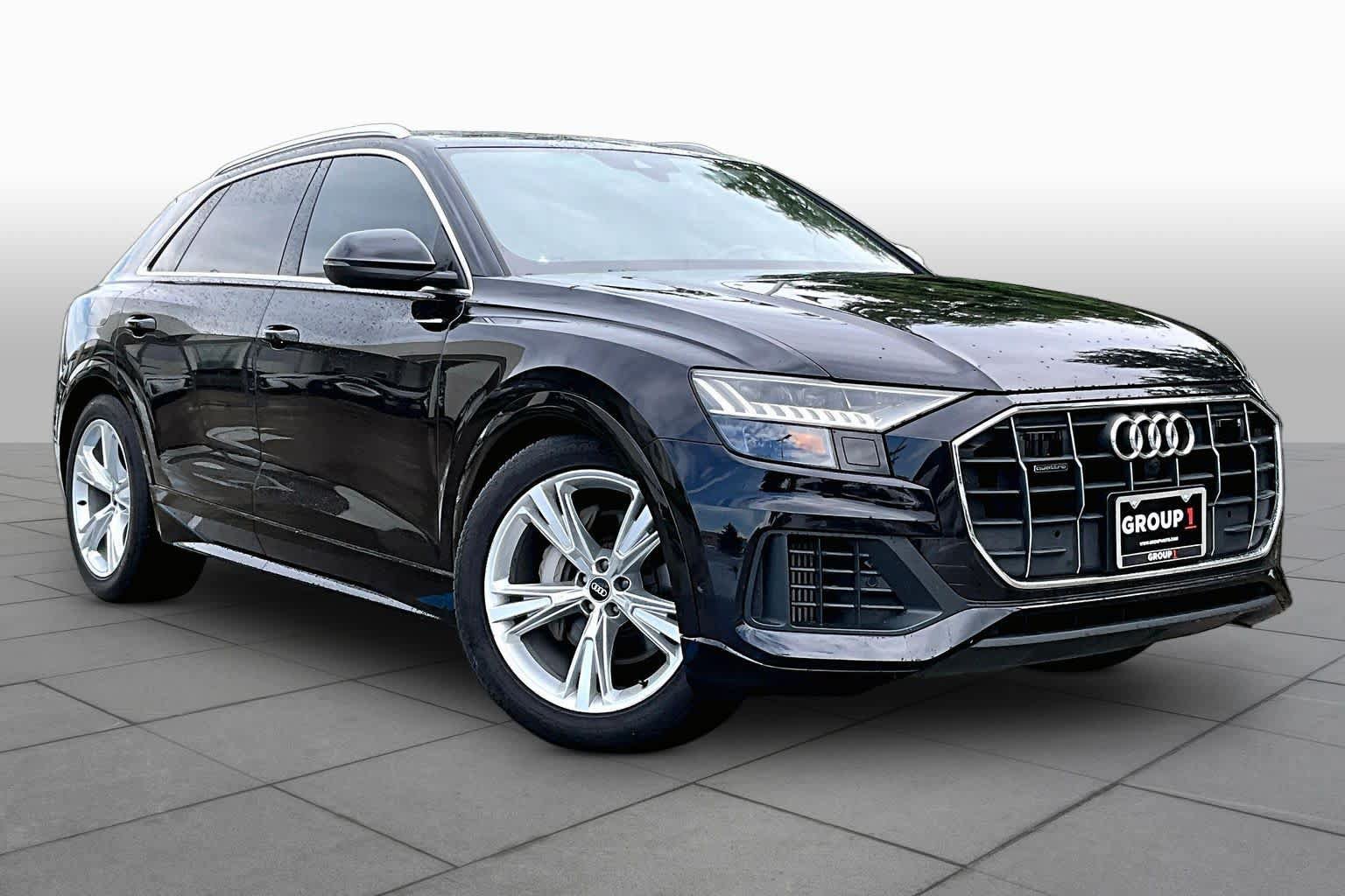 Used 2021 Audi Q8 Prestige w/ Prestige Package AWD/4WD image 3