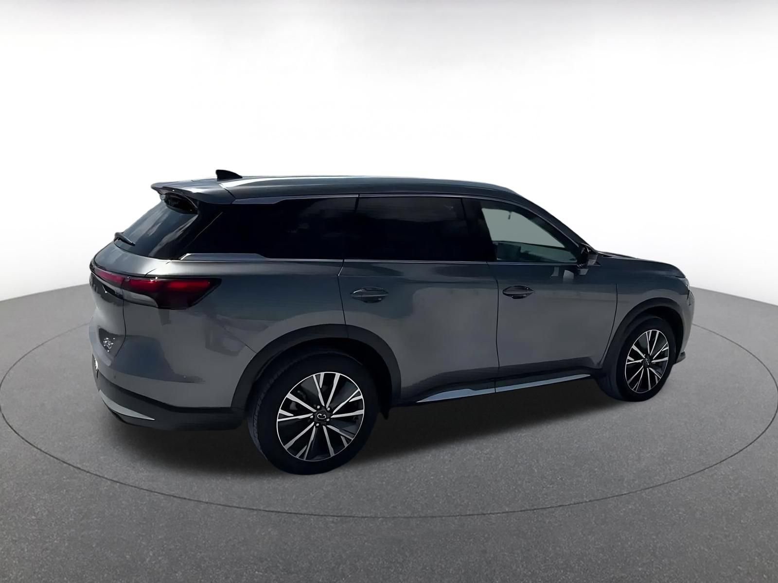 Used 2026 INFINITI QX60 Luxe FWD image 14