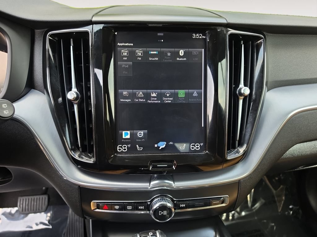 Used 2020 Volvo XC60 T5 Momentum AWD/4WD image 11