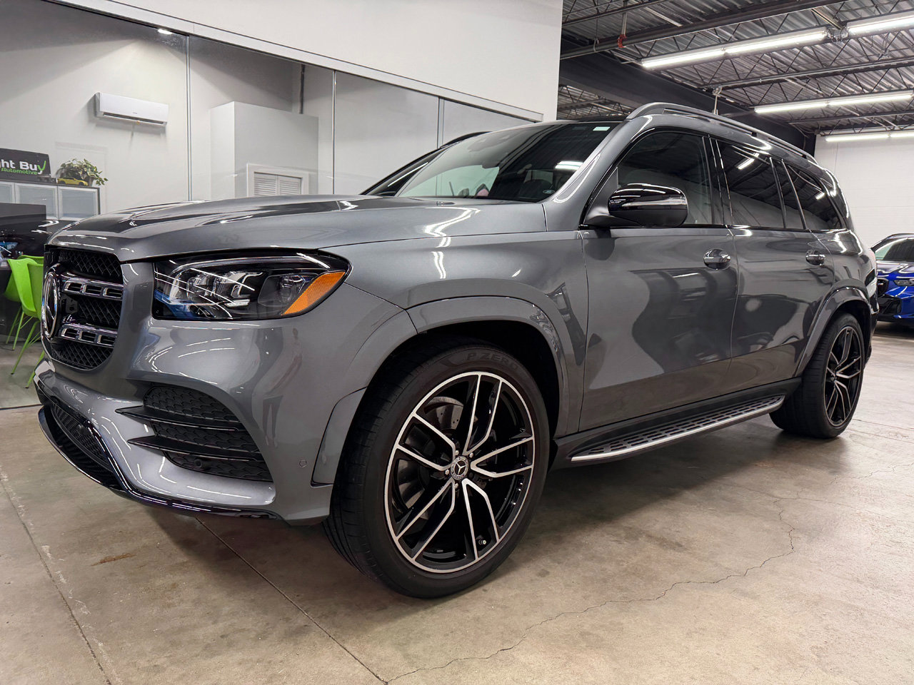 Used 2022 Mercedes-Benz GLS 580 4MATIC image 1