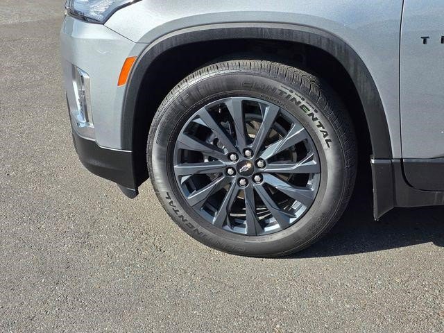 Certified 2023 Chevrolet Traverse RS w/ LPO, Floor Liner Package image 6
