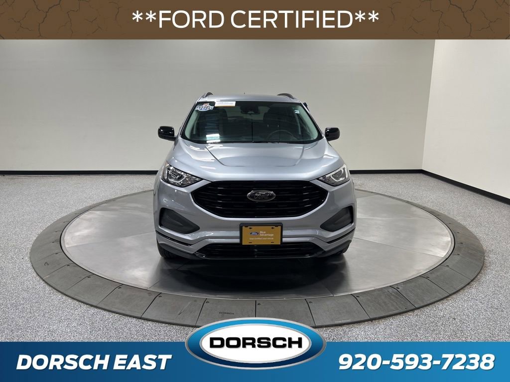 Certified 2024 Ford Edge SE w/ Black Appearance Package AWD/4WD image 3