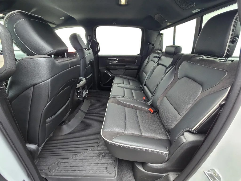 New 2026 RAM 1500 Laramie AWD/4WD image 28