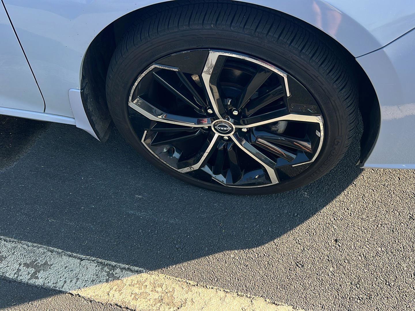 Used 2023 Nissan Altima 2.5 SR w/ SR Premium Package image 7