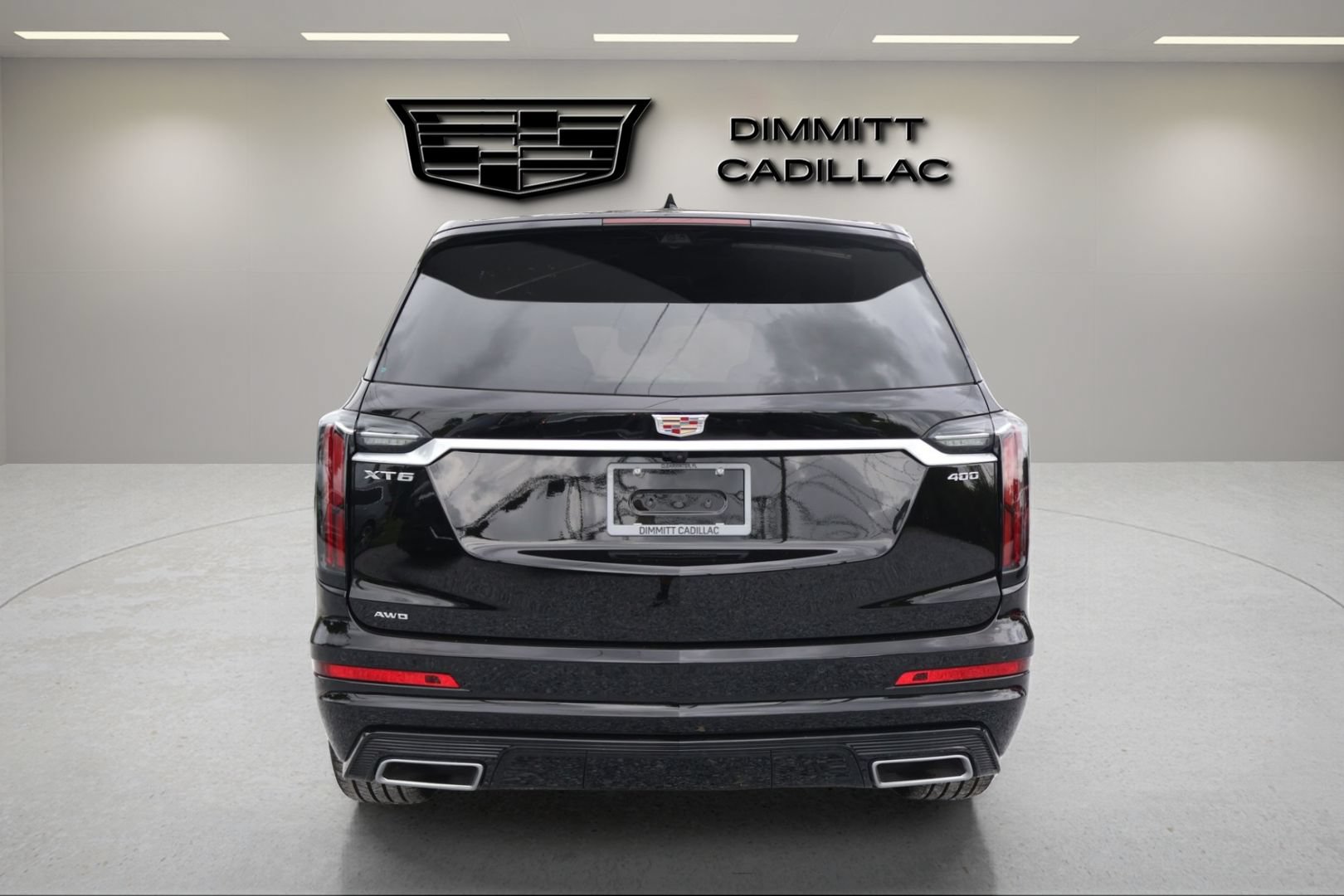 Certified 2025 Cadillac XT6 Sport w/ Platinum Package AWD/4WD image 6