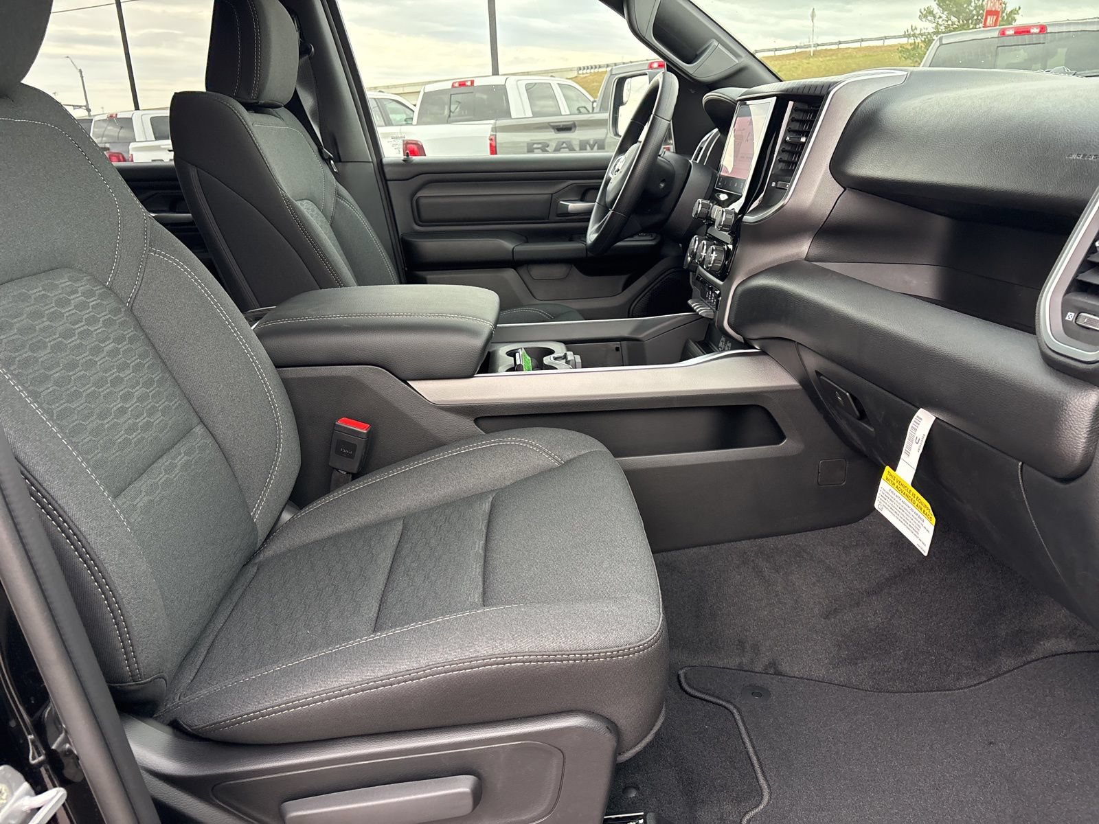 Used 2026 RAM 1500 Express AWD/4WD image 14