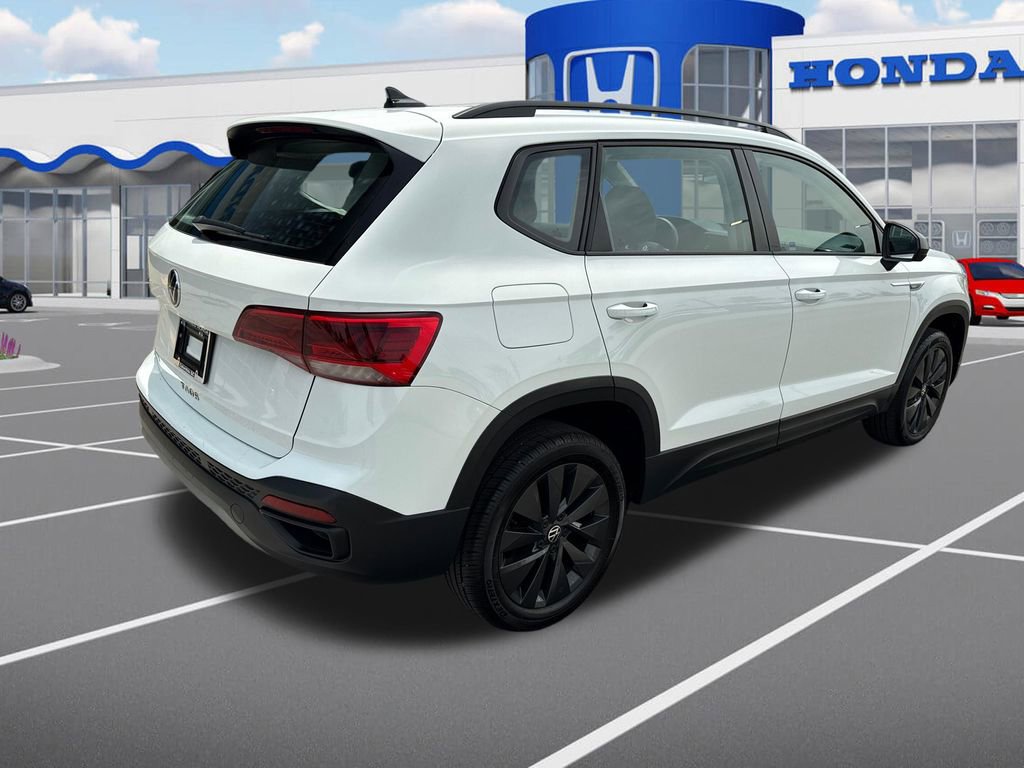 Used 2022 Volkswagen Taos S image 9