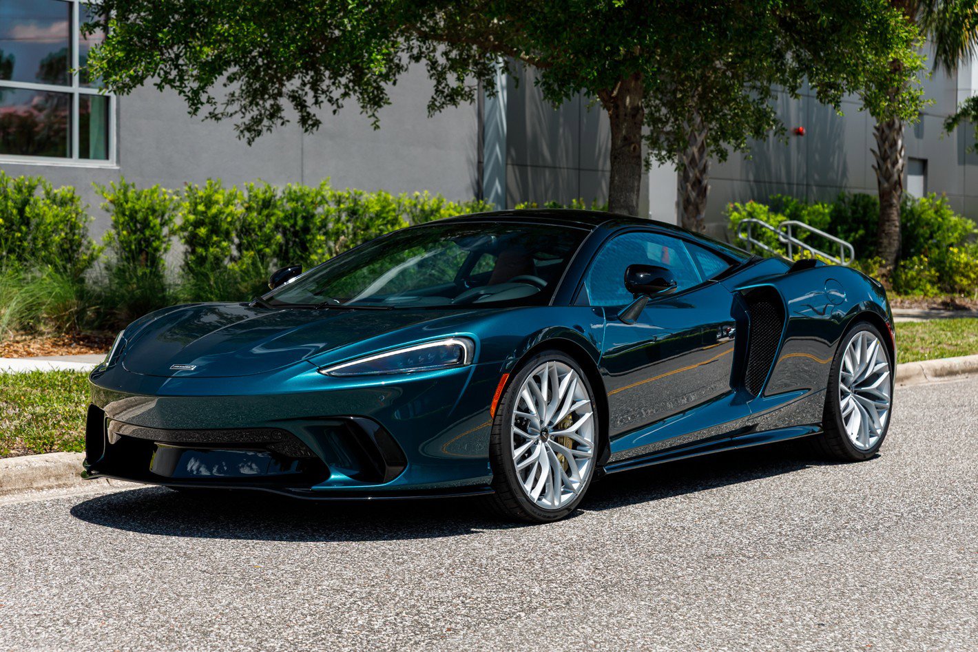 New 2026 McLaren GTS RWD image 27